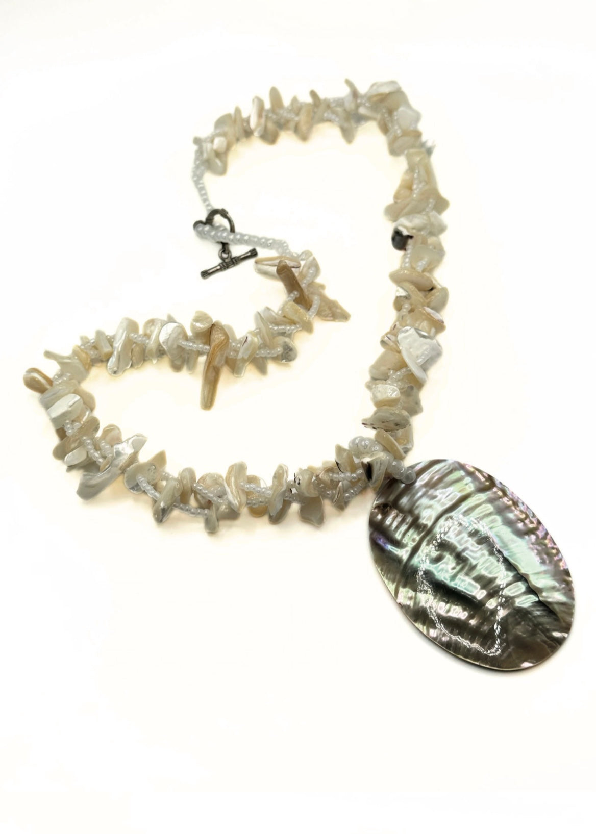 Vintage Mother of Pearl Shell Necklace