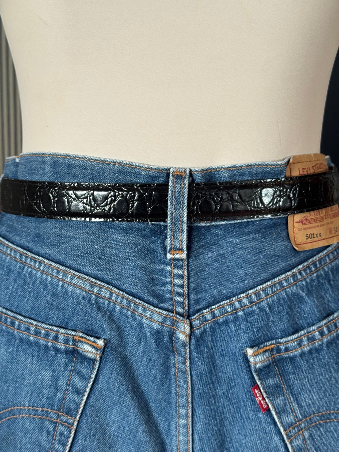 Horse Buckle with Black Belt